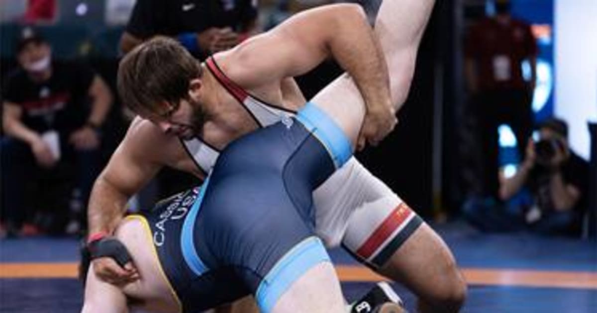 USA Wrestling Gwiazdowski named Outstanding Wrestler, Green and